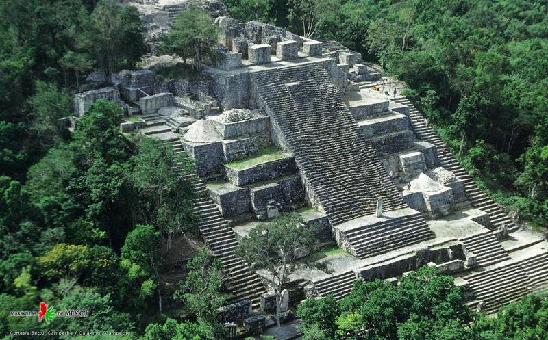 Calakmul Campeche zona arqueol+ogica