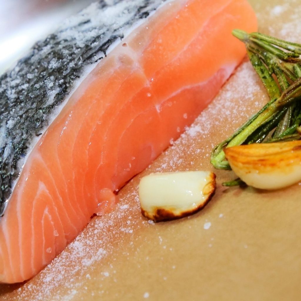 beneficios para la salud de los minerales en salmón