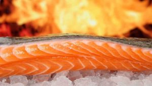 beneficios para la salud omega-3 en salmón
