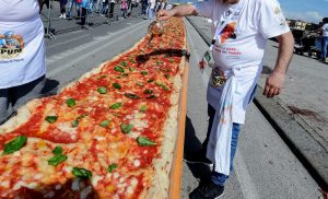 Pizza más larga del mundo