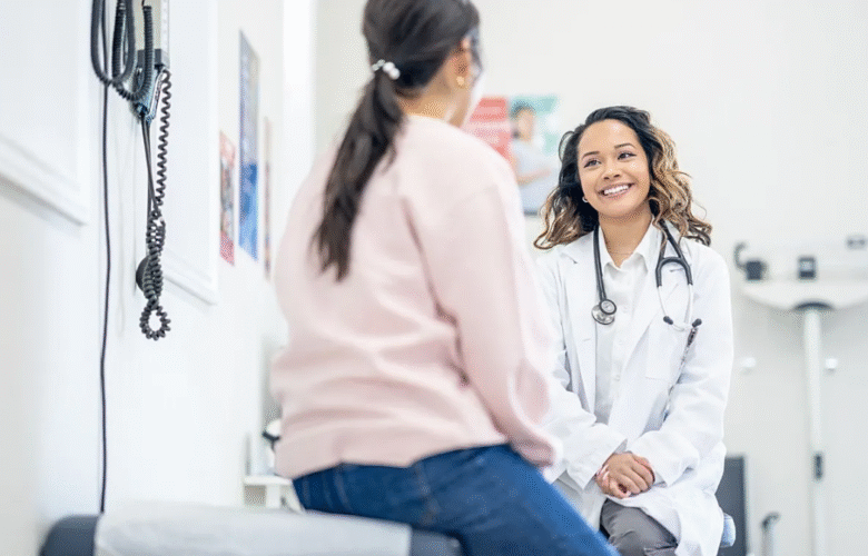 mujer en el médico